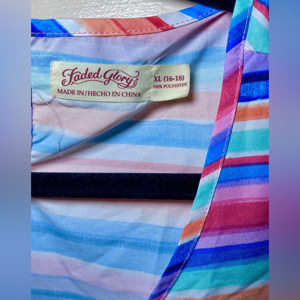 Faded Glory Women’s‎ Multi Colored Stripe Blouse XL - Picture 2 of 3